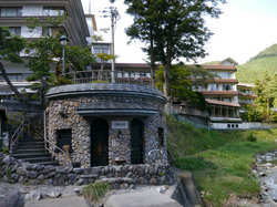 四万温泉 河原の湯