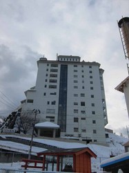 日本海の天守閣 岬館(岬ひとひら)